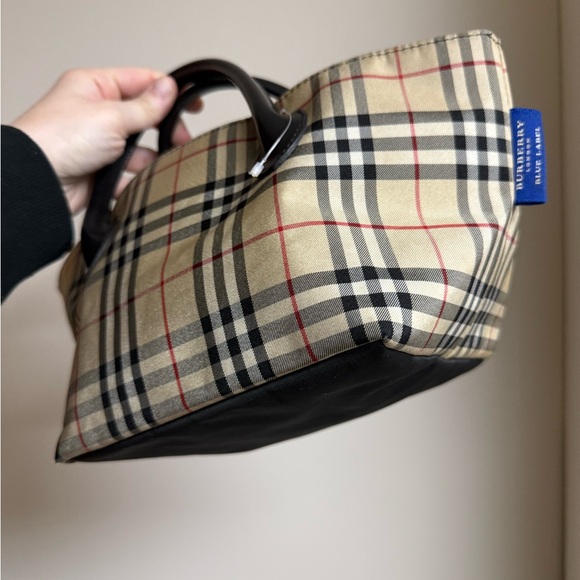 Burberry nova check Women's Handbag - Picture 2 of 9